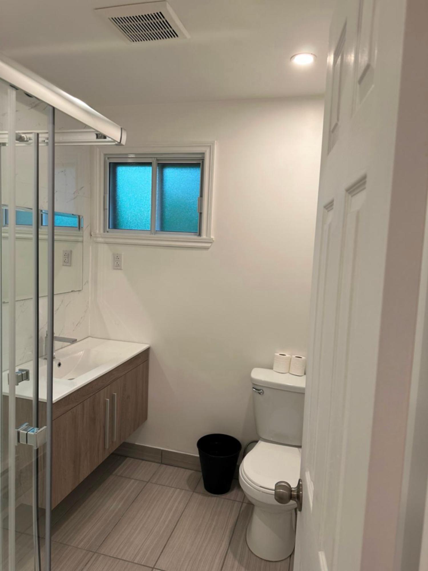Motel Chez Nous Laval Ngoại thất bức ảnh